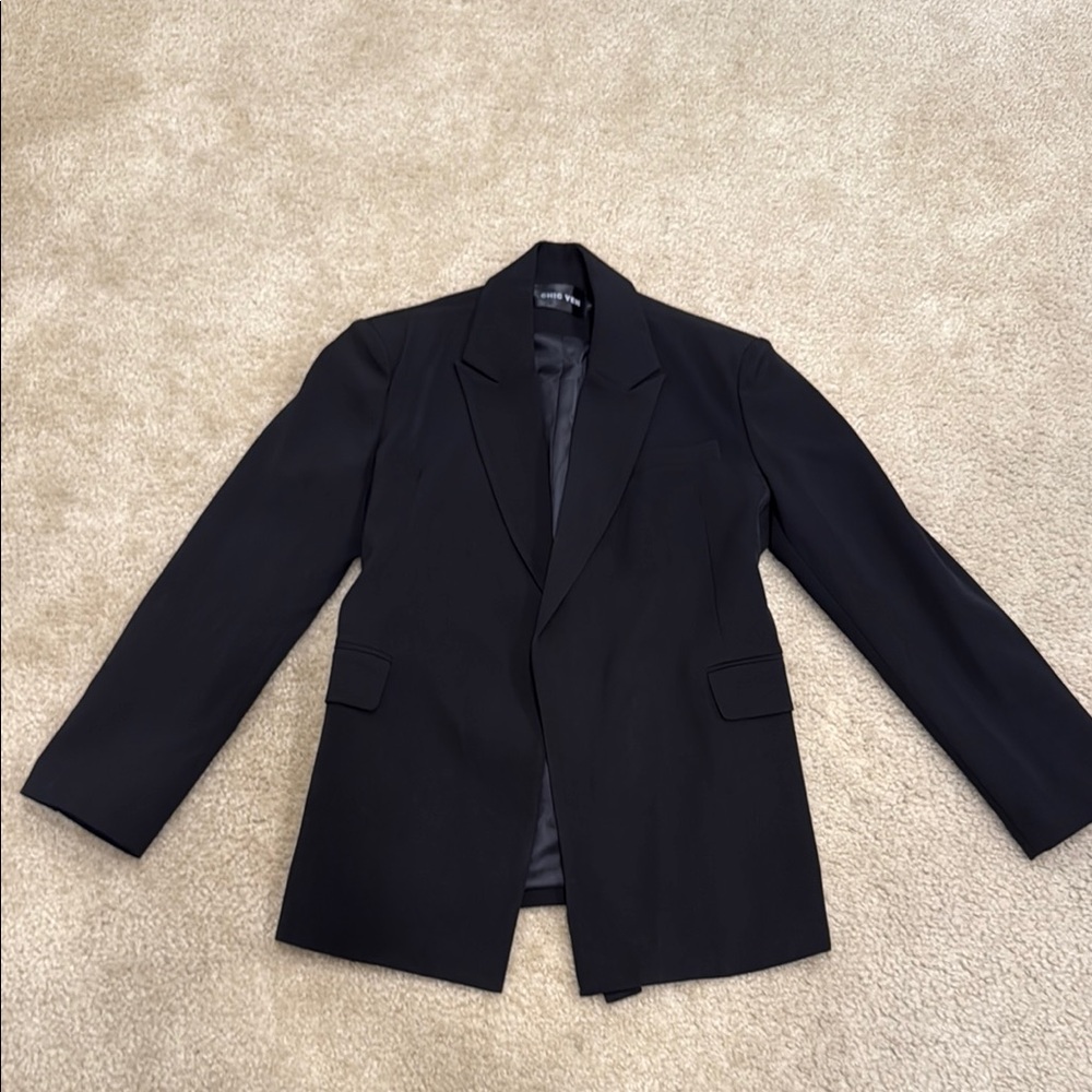 Elegant Black Blazer